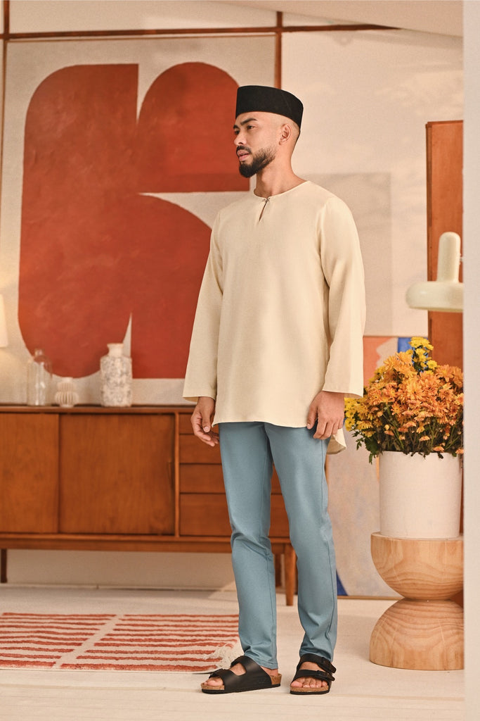 The Perfect Men Slim Fit Pants - Arctic Blue