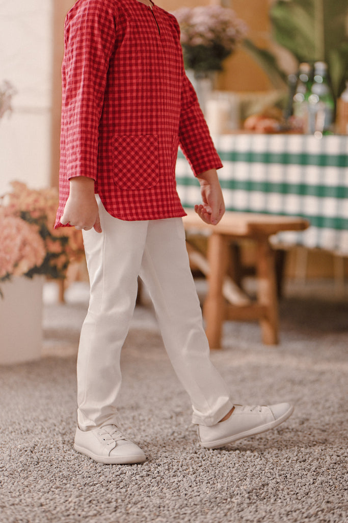 The Perfect Slim Fit Pants - White