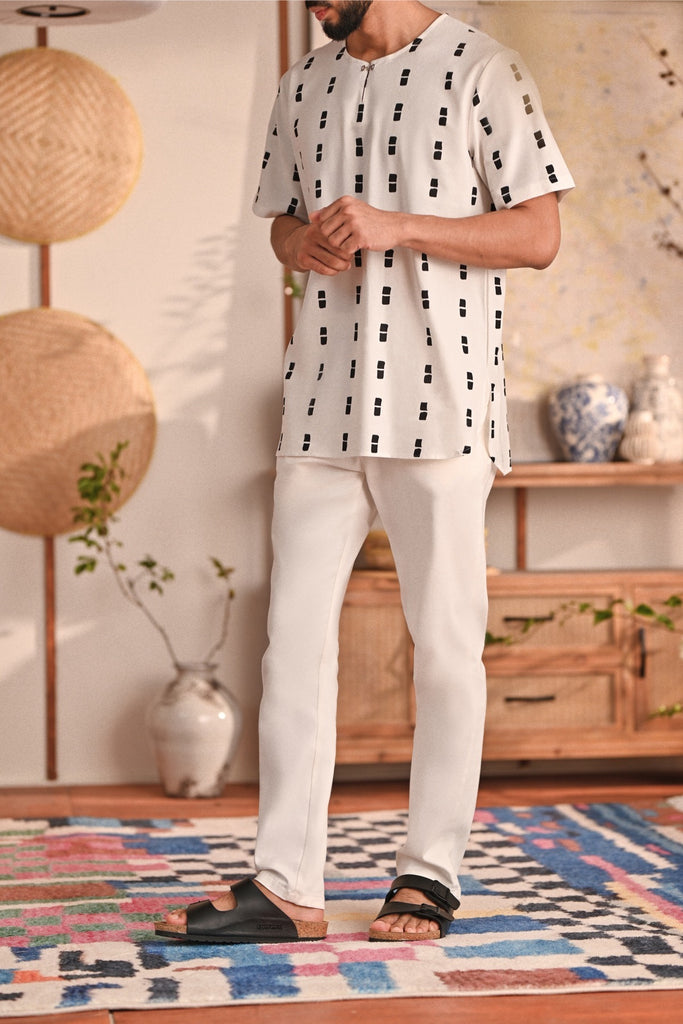 The Perfect Men Slim Fit Pants - White