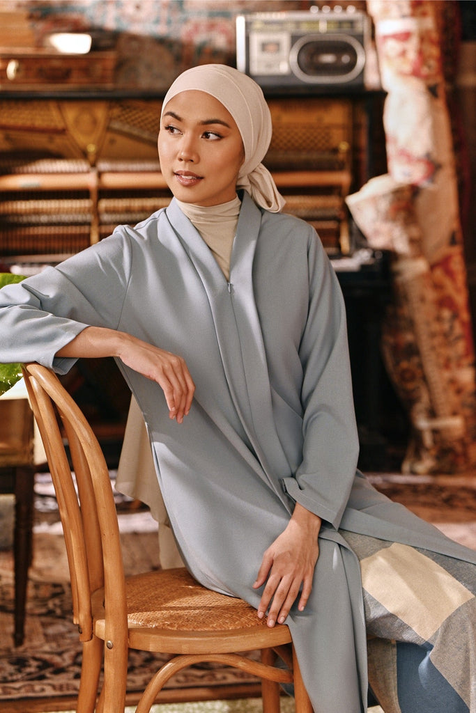 The Akar Kita Women Kebarung Top - Silver Blue