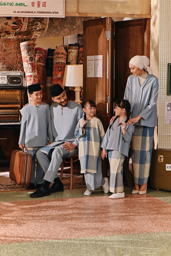 The Akar Kita Kebaya Top - Silver Blue