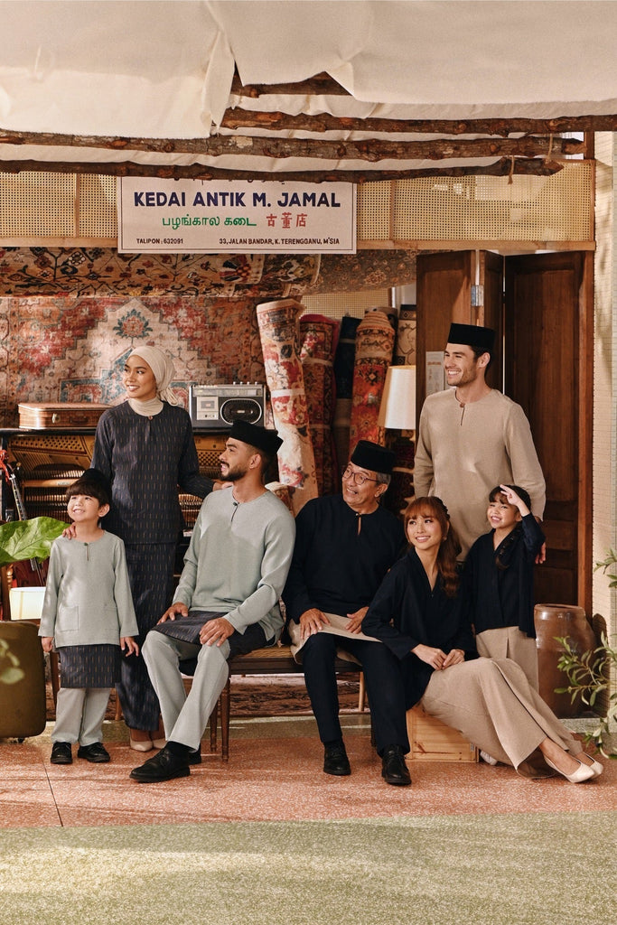 The Akar Kita Kebaya Top - Black