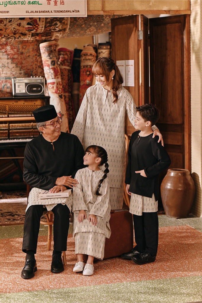 The Akar Kita Folded Skirt - Grain Harvest
