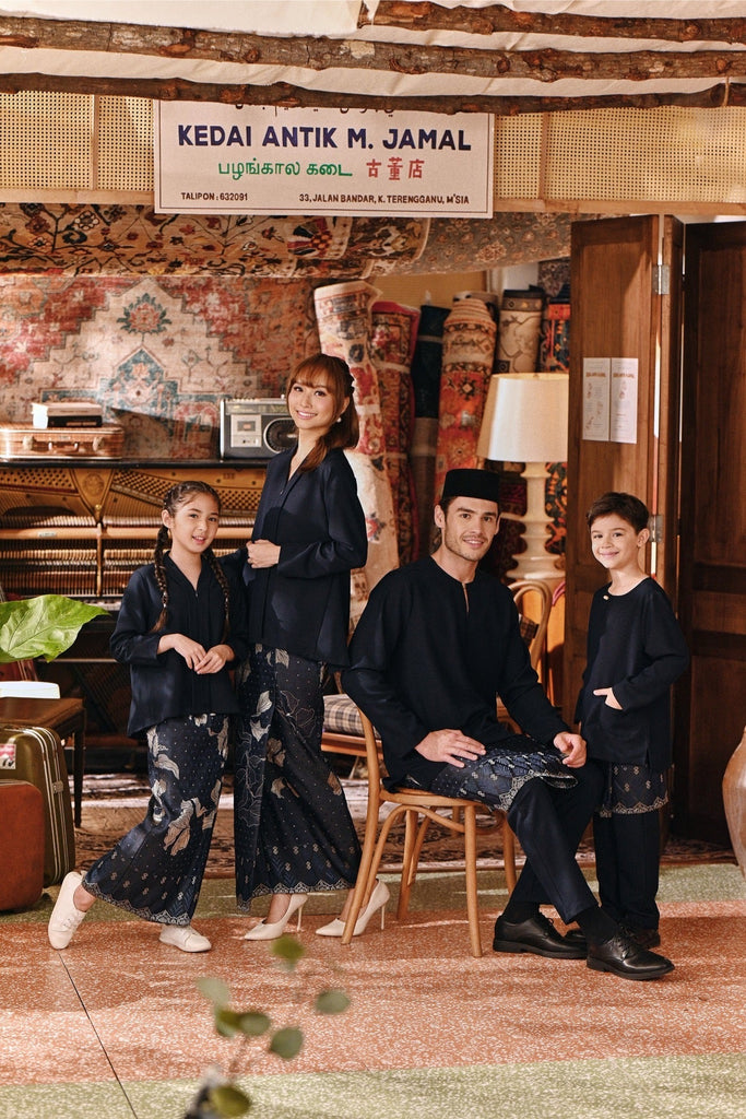 The Akar Kita Men Baju Melayu Teluk Belanga - Navy