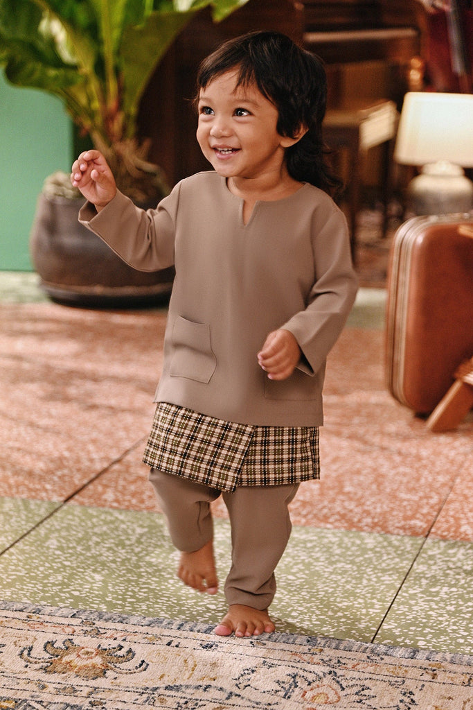 The Akar Kita Babies Baju Melayu Teluk Belanga - Rose Mauve