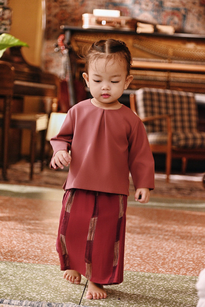 The Akar Kita Babies Kurung Top - Dark Mauve