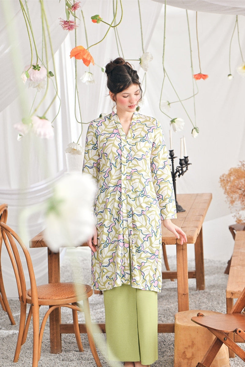 The Mimpian Women Kebarung Top - Whimsy