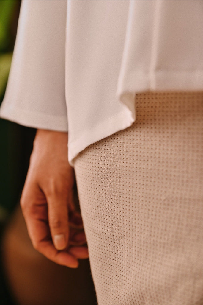 The Akar Kita Women Kebaya Top - Off White