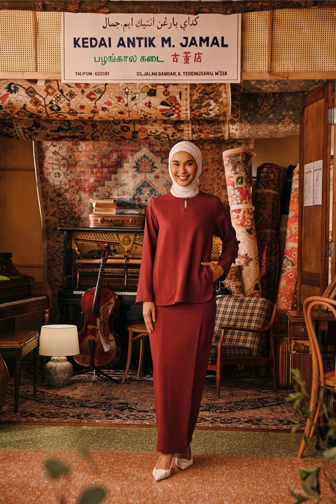 The Akar Kita Women Folded Skirt - Maroon Dust
