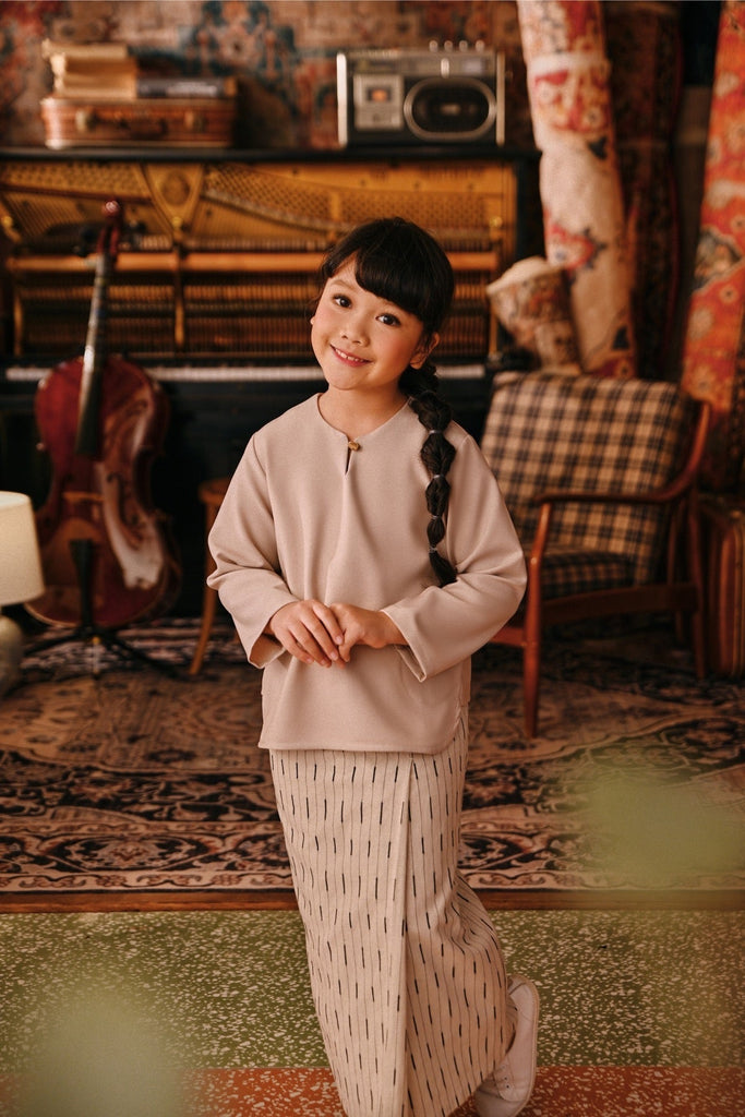The Akar Kita Folded Skirt - Grain Harvest