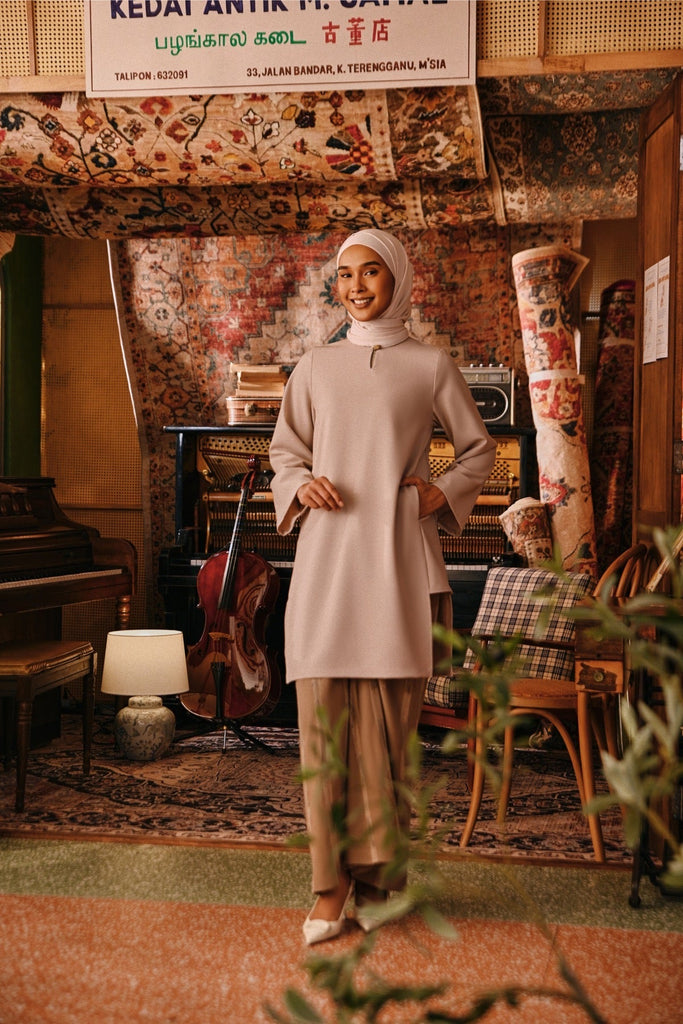 The Akar Kita Women Kurung Riau Top - Nude
