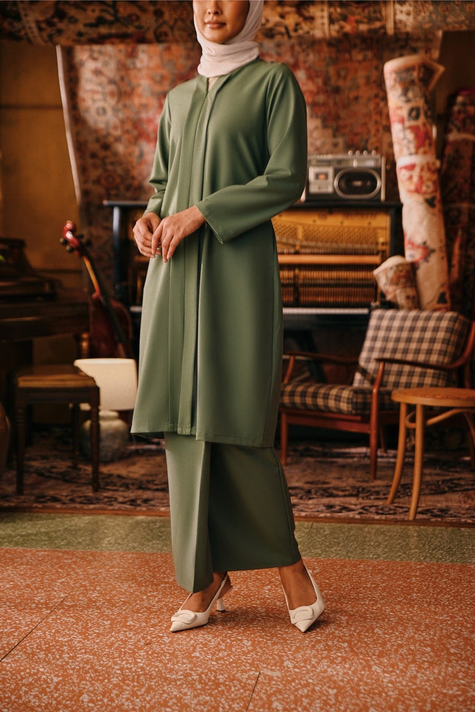 The Akar Kita Women Folded Skirt - Sage Green