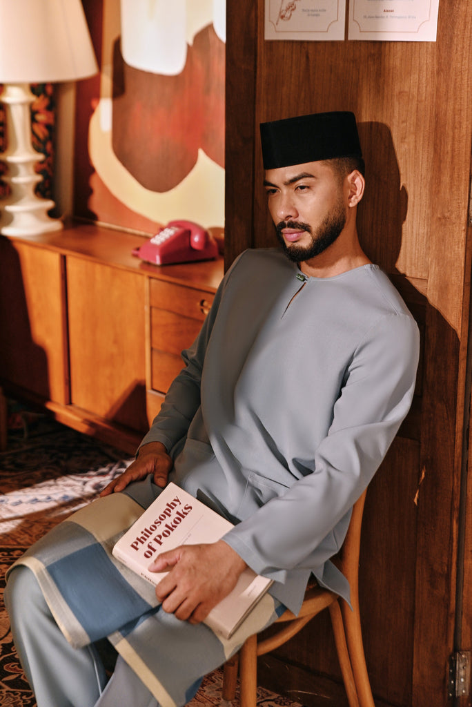 The Akar Kita Men Baju Melayu Teluk Belanga - Silver Blue