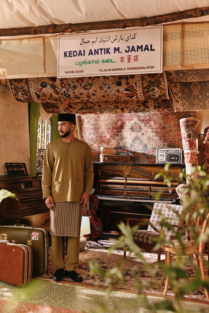 The Akar Kita Men Baju Melayu Teluk Belanga - Butter Olive