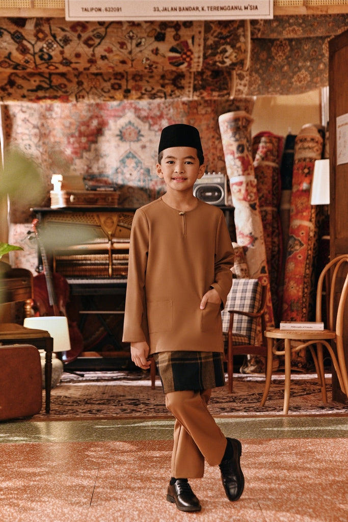 The Akar Kita Baju Melayu Teluk Belanga - Latte