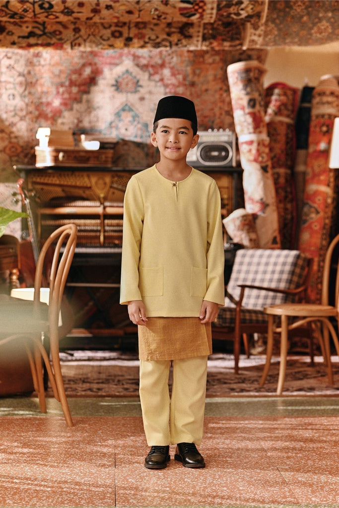 The Akar Kita Baju Melayu Teluk Belanga - Mellow Yellow