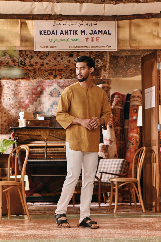The Akar Kita Men 3/4 Sleeve Kurta - Nature Gold