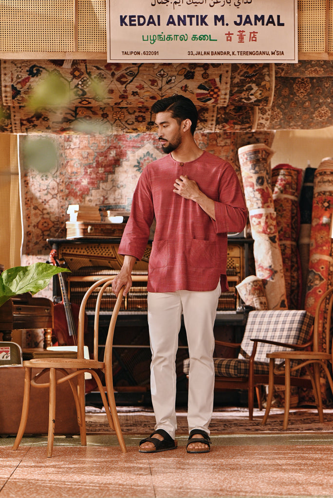 The Akar Kita Men 3/4 Sleeve Kurta - Nature Scarlet
