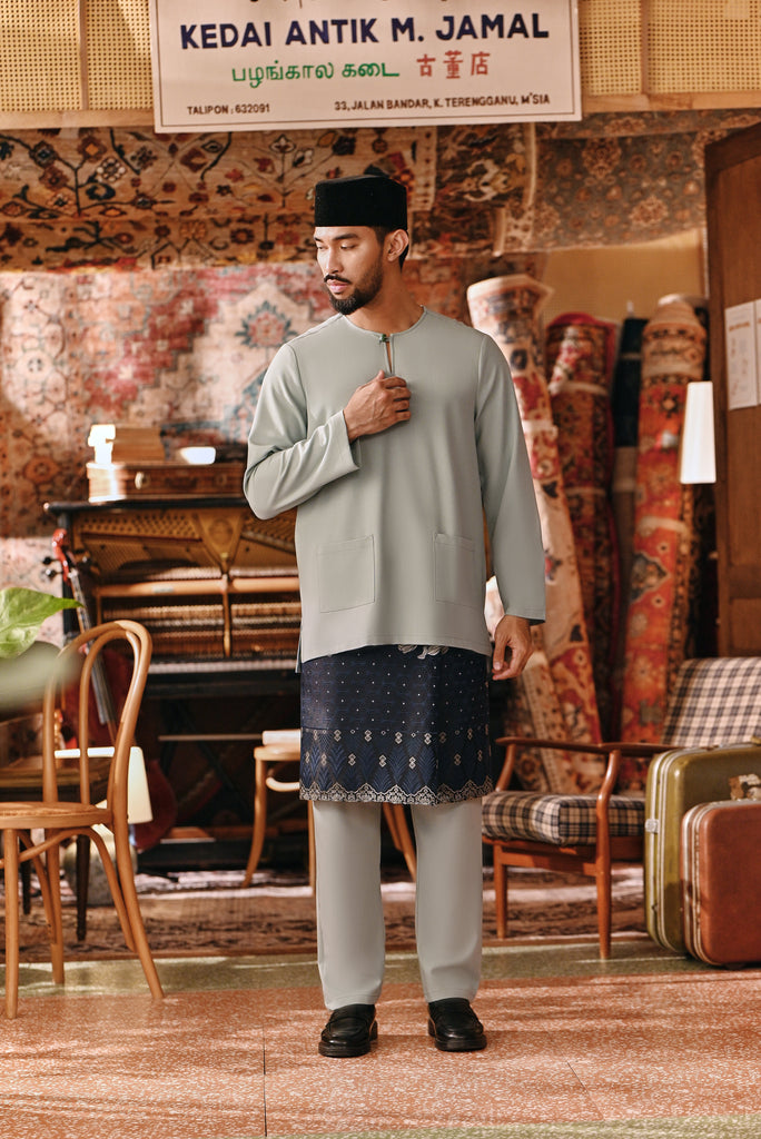 The Akar Kita Men Baju Melayu Teluk Belanga - Gray Mist