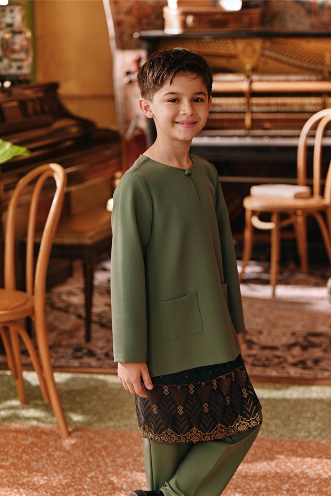 The Akar Kita Baju Melayu Teluk Belanga - Sage Green