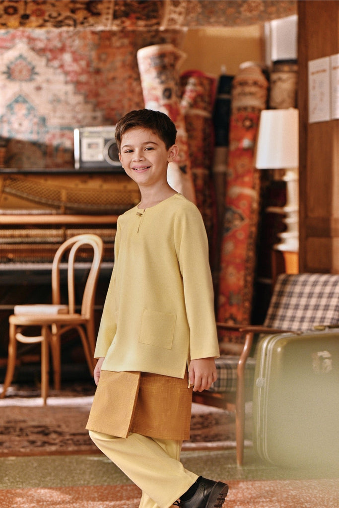 The Akar Kita Baju Melayu Teluk Belanga - Mellow Yellow