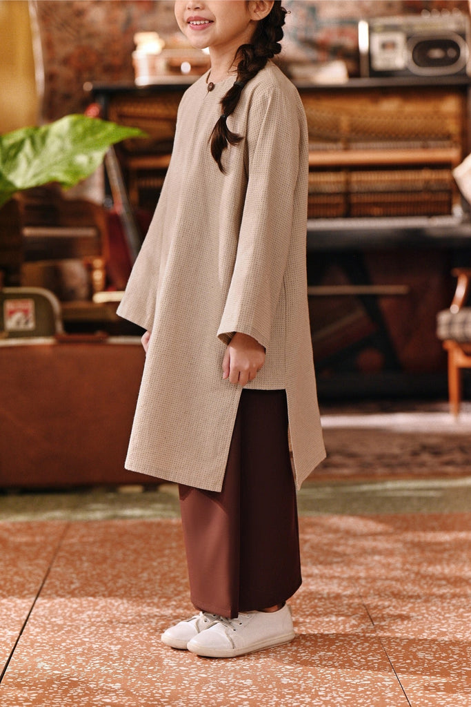 The Akar Kita Folded Skirt - Dark Burgundy