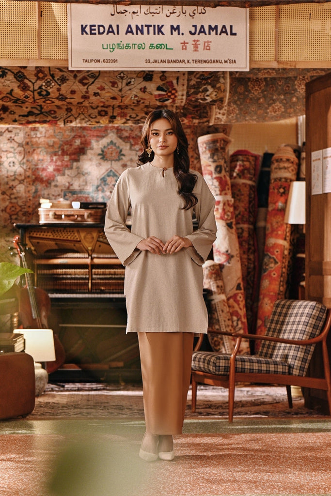 The Akar Kita Women Folded Skirt - Latte