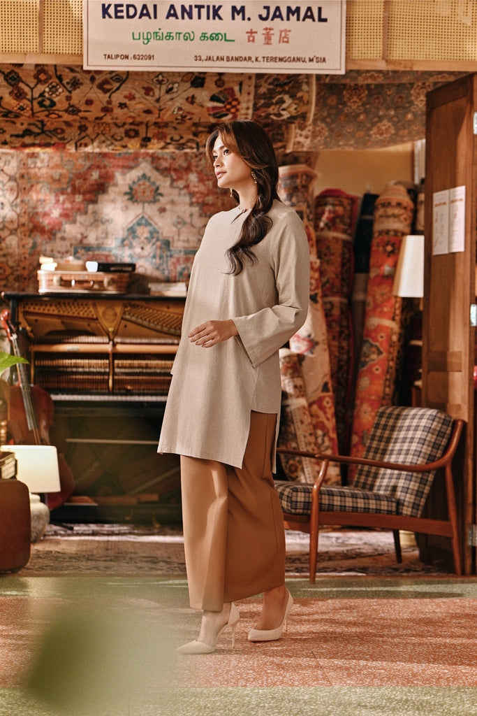 The Akar Kita Women Folded Skirt - Latte