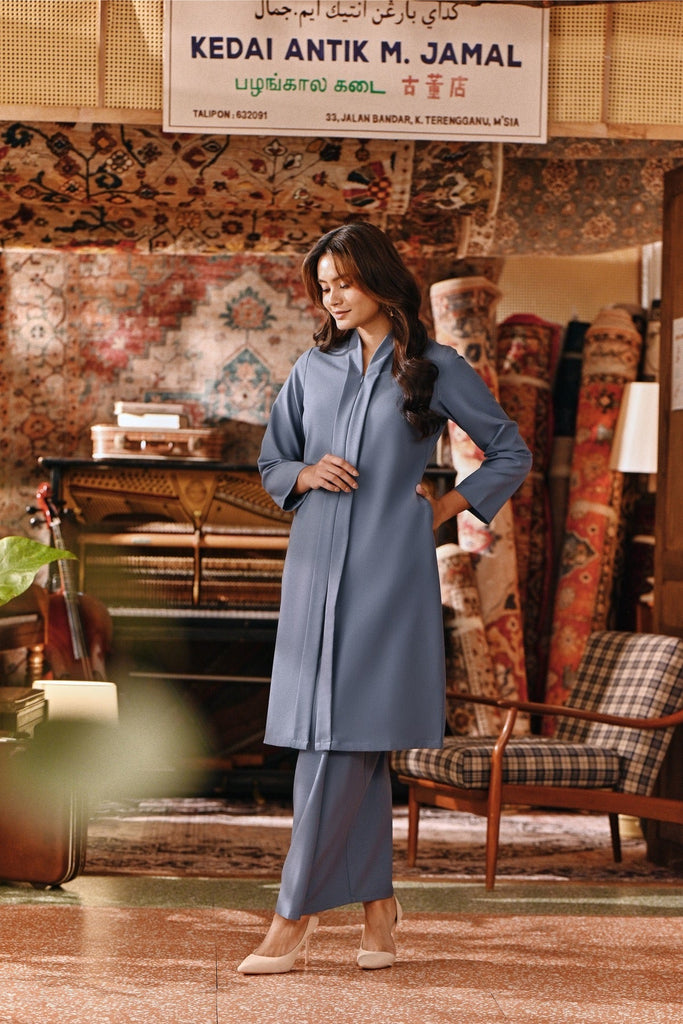 The Akar Kita Women Kebarung Top - Coronet Blue