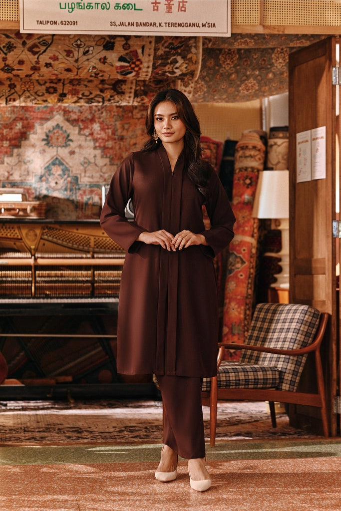 The Akar Kita Women Kebarung Top - Dark Burgundy