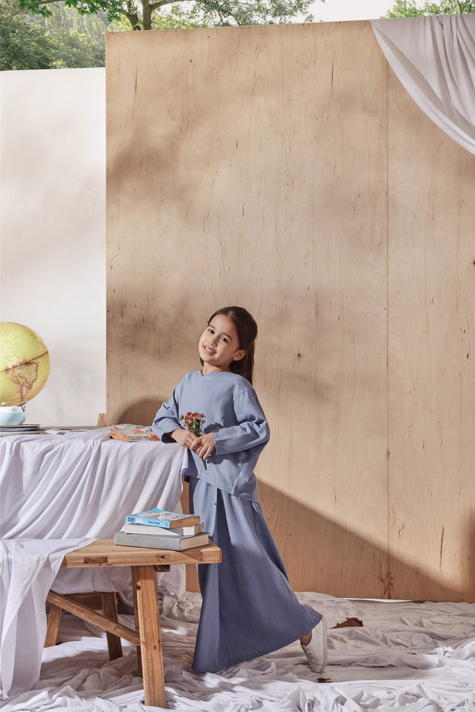 Light Pigeon Blue Blouse and Folded Skirt