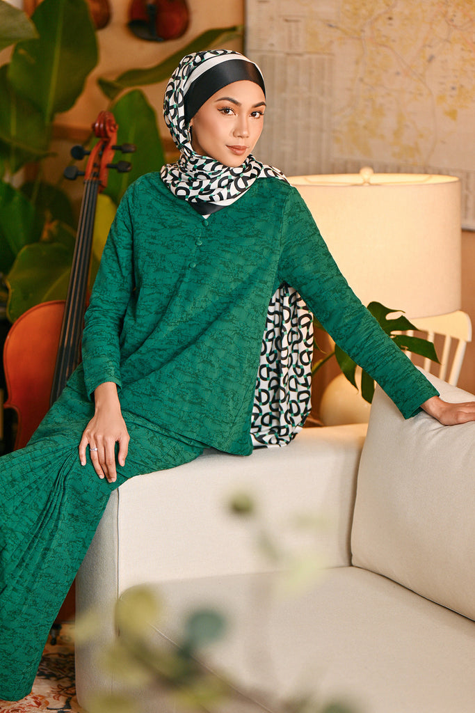 The Glow Women Shawl - Iconic