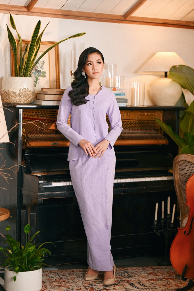 The Glow Women Broderie Kebaya Set - Lilac Jacquard