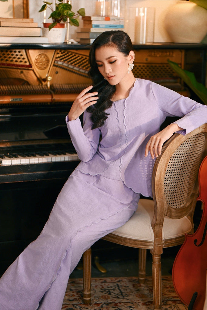 The Glow Women Broderie Kebaya Set - Lilac Jacquard