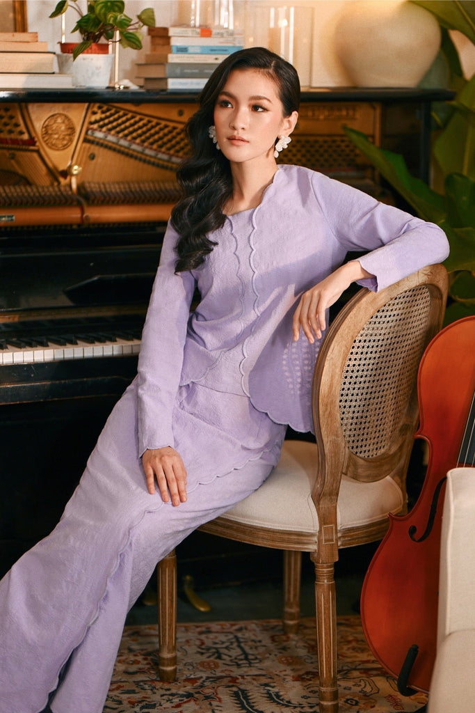 The Glow Women Broderie Kebaya Set - Lilac Jacquard