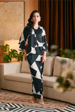 The Glow Women Chic Kebaya Set - Black Geo