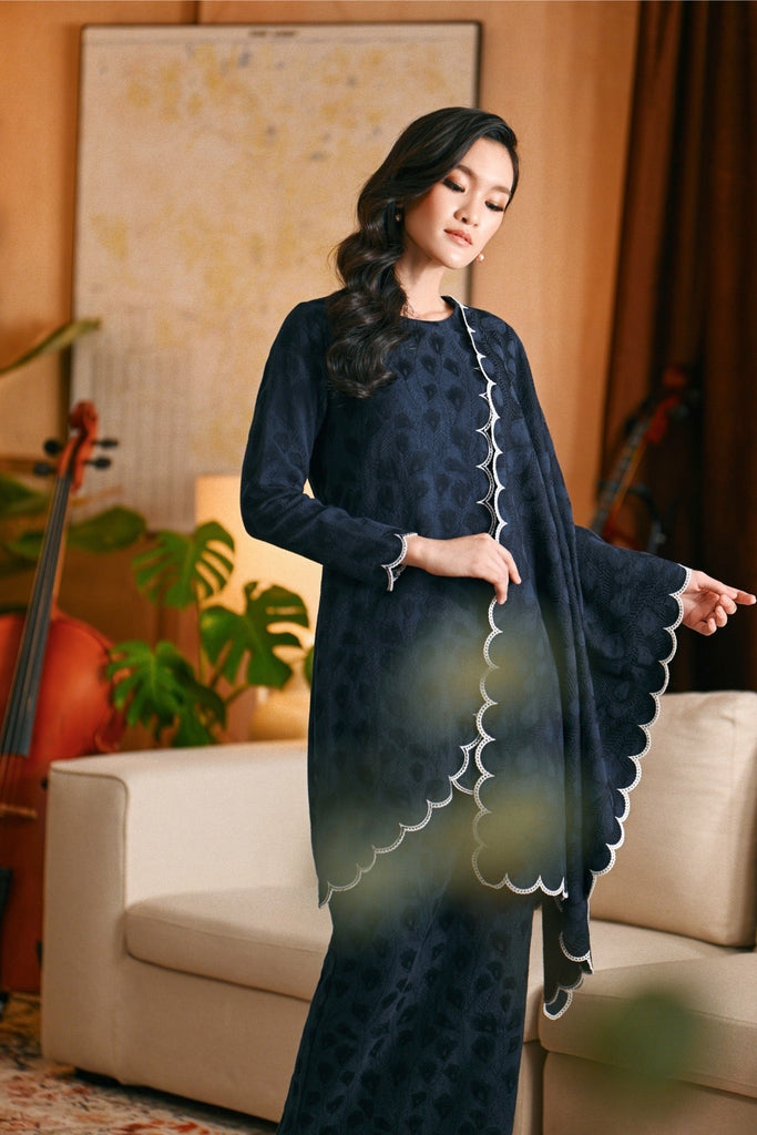 The Glow Women Broderie Kurung Set - Navy Jacquard
