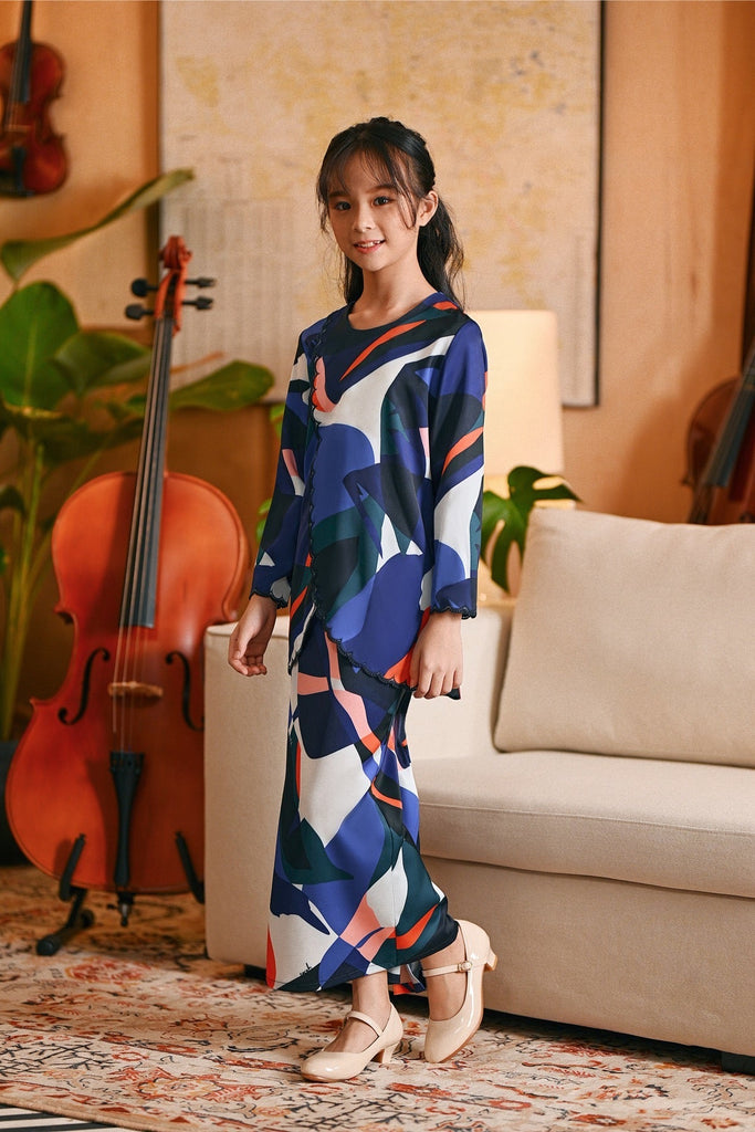 The Glow Broderie Kurung Set - Greatest