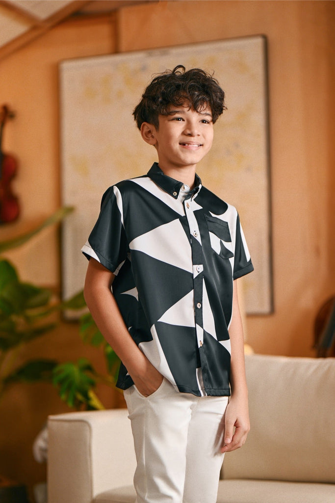 The Glow Batik Shirt - Black Geo