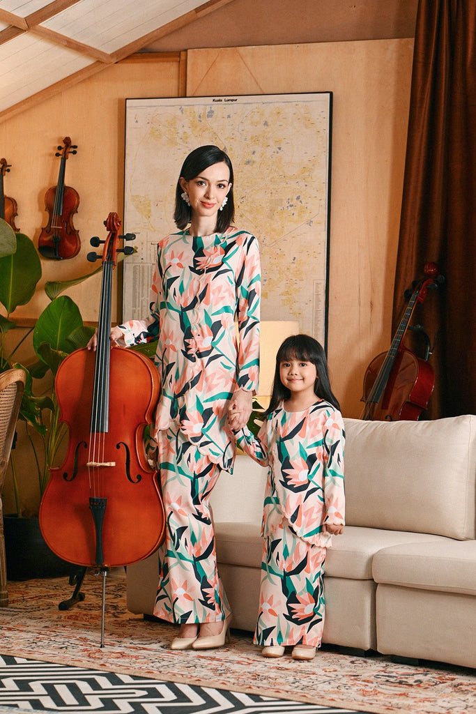 The Glow Broderie Kurung Set - Lily