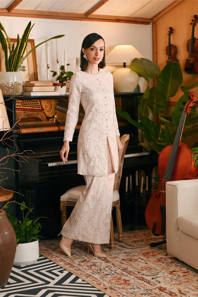 The Glow Women Elite Kurung Set - Pink Jacquard