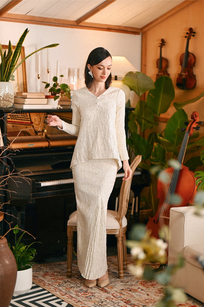 The Glow Women Grace Kurung Set - Beige Jacquard
