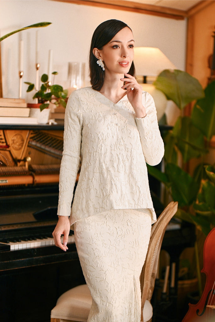 The Glow Women Grace Kurung Set - Beige Jacquard