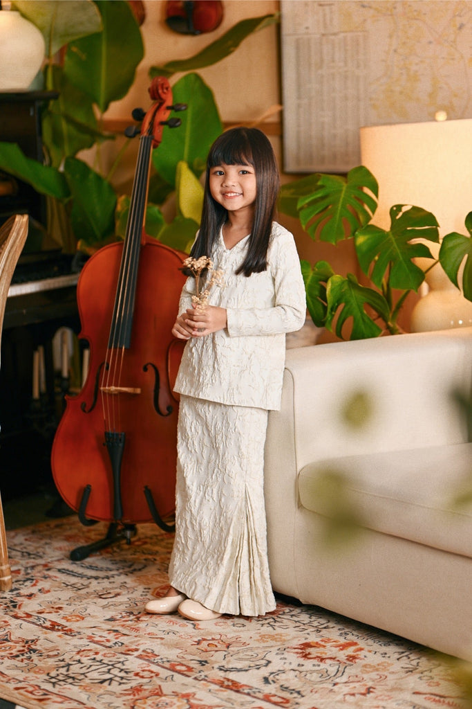 The Glow Grace Kurung Set - Beige Jacquard