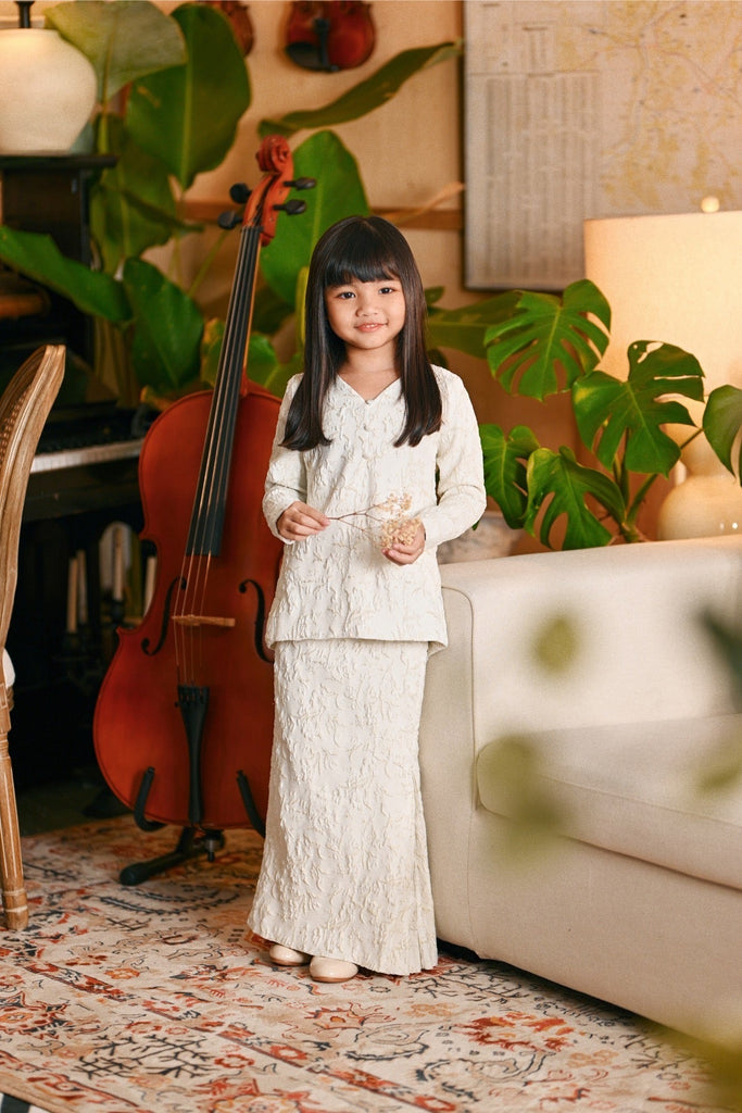 The Glow Grace Kurung Set - Beige Jacquard