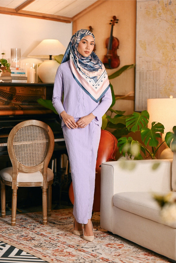 The Glow Women Broderie Kebaya Set - Lilac Jacquard