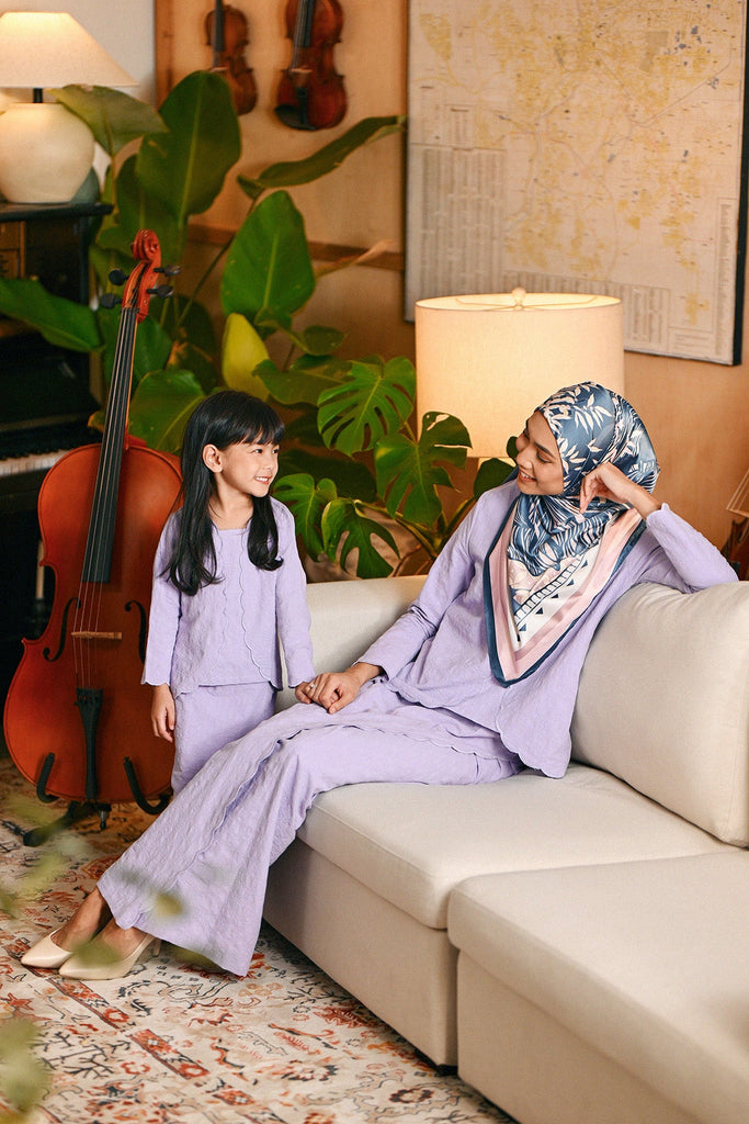 The Glow Women Broderie Kebaya Set - Lilac Jacquard