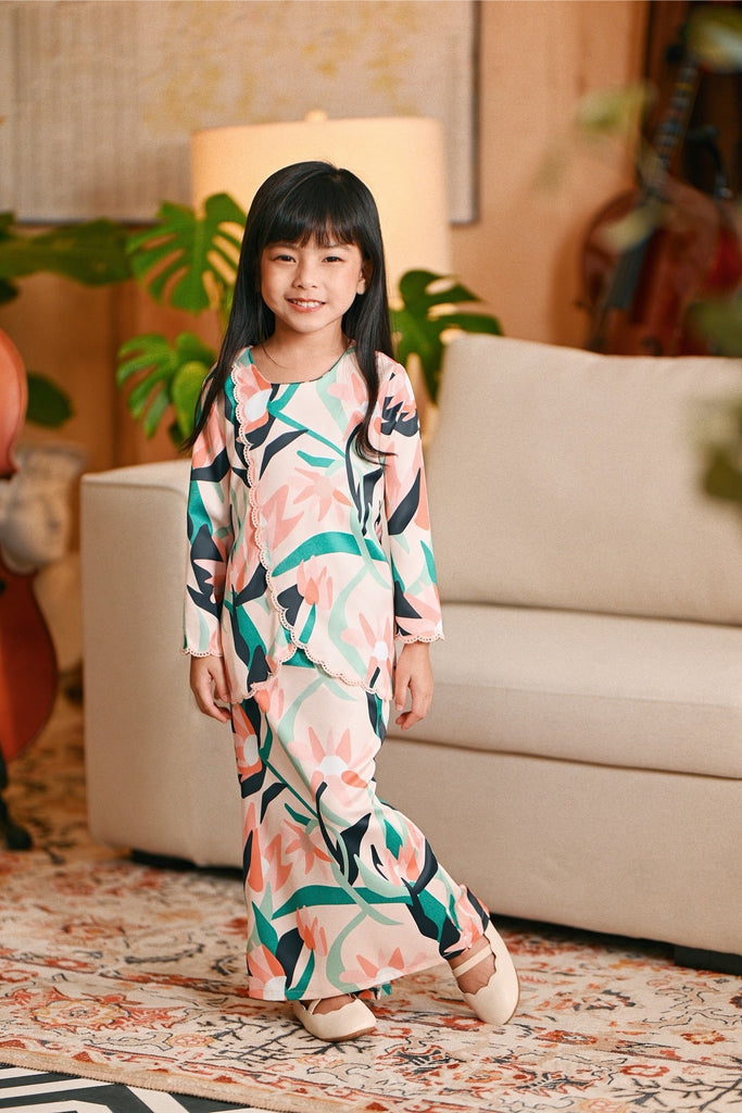 The Glow Broderie Kurung Set - Lily