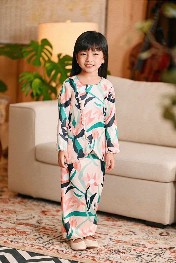The Glow Broderie Kurung Set - Lily