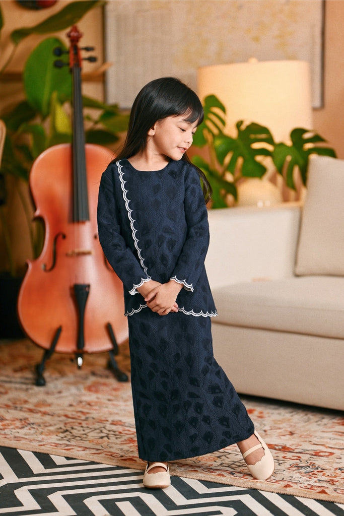 The Glow Broderie Kurung Set - Navy Jacquard